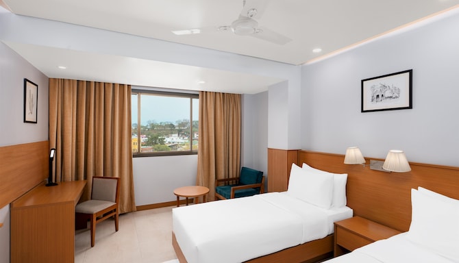 Classic Grande Imphal, a member of Radisson Individuals - Superior Twin Bedroom