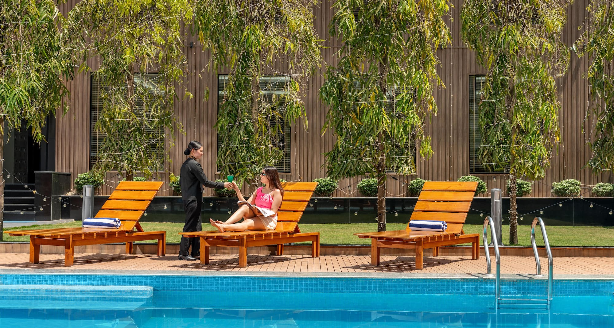 Classic Grande Imphal, a member of Radisson Individuals - Poolside Drink
