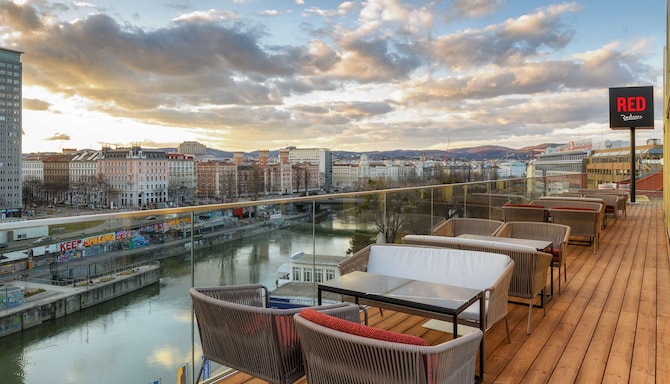 Radisson RED Vienna - Austria