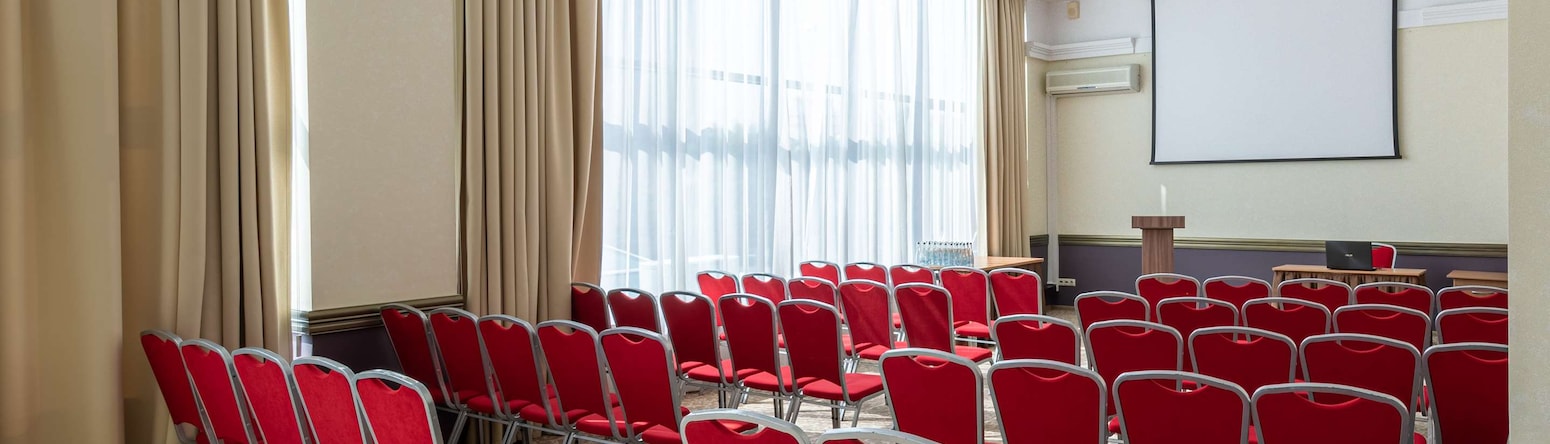 Cosmos Izhevsk Hotel, a member of Radisson Individuals - зал для мероприятий