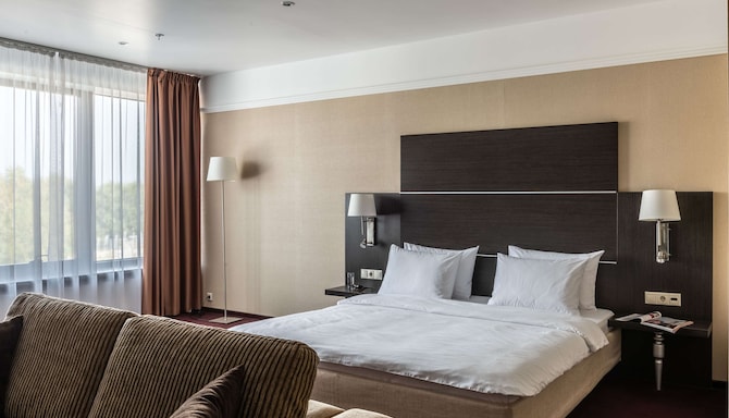 Cosmos Izhevsk Hotel, a member of Radisson Individuals - Junior Suite