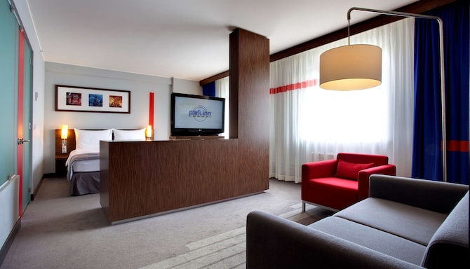 Park Inn by Radisson, Sheremetyevo Airport Moscow - Suite