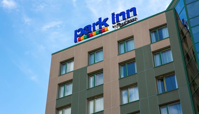 Park Inn by Radisson, Poliarnie Zori Murmansk - Hotel Exterior