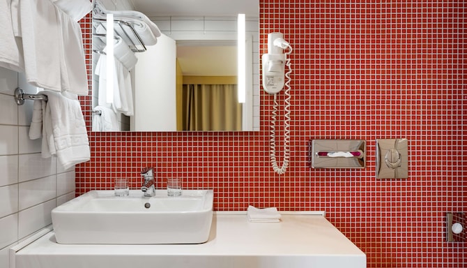 Cosmos Murmansk Hotel, a member of Radisson Individuals - Individual Room - New Style