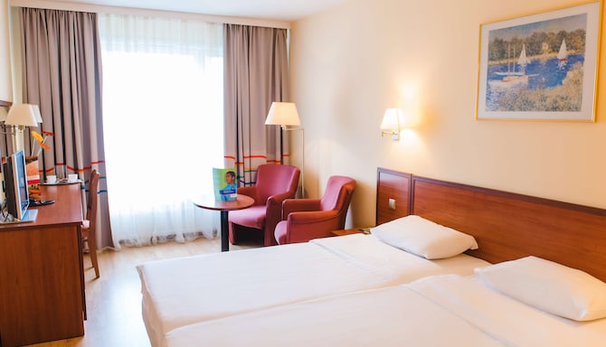 Park Inn by Radisson, Poliarnie Zori Murmansk - Guest room