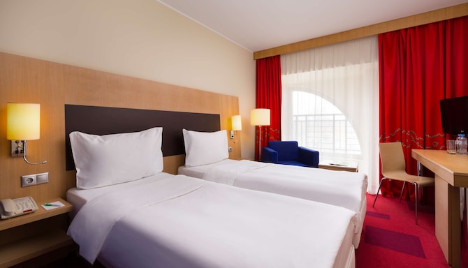 Park Inn by Radisson, Nevsky St Petersburg - Standard Room