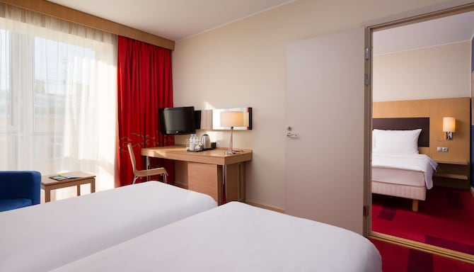 Park Inn by Radisson, Nevsky St Petersburg - Friends & Family Stay