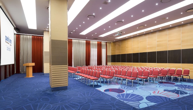 Blue Hall (1+2+3)