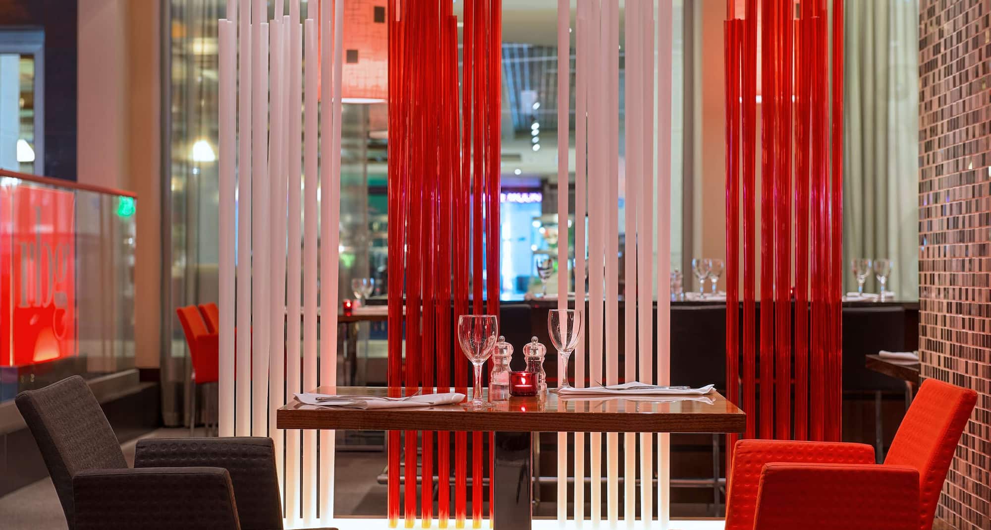 Park Inn by Radisson, Pribaltiyskaya St Petersburg - ресторан