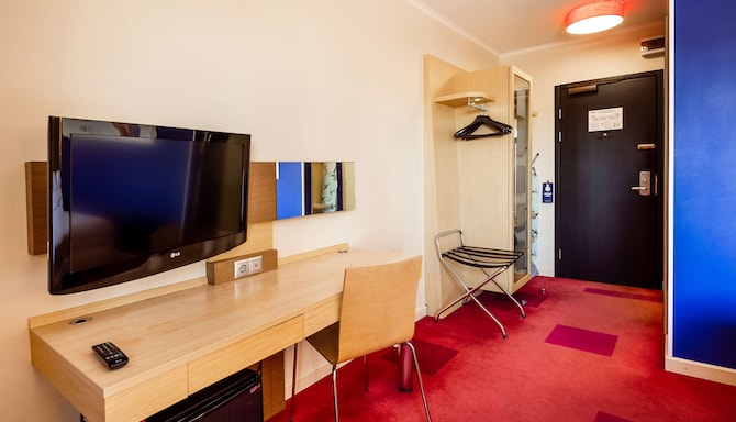 Park Inn by Radisson Pulkovskaya Hotel & Conference Centre St Petersburg - Superior room