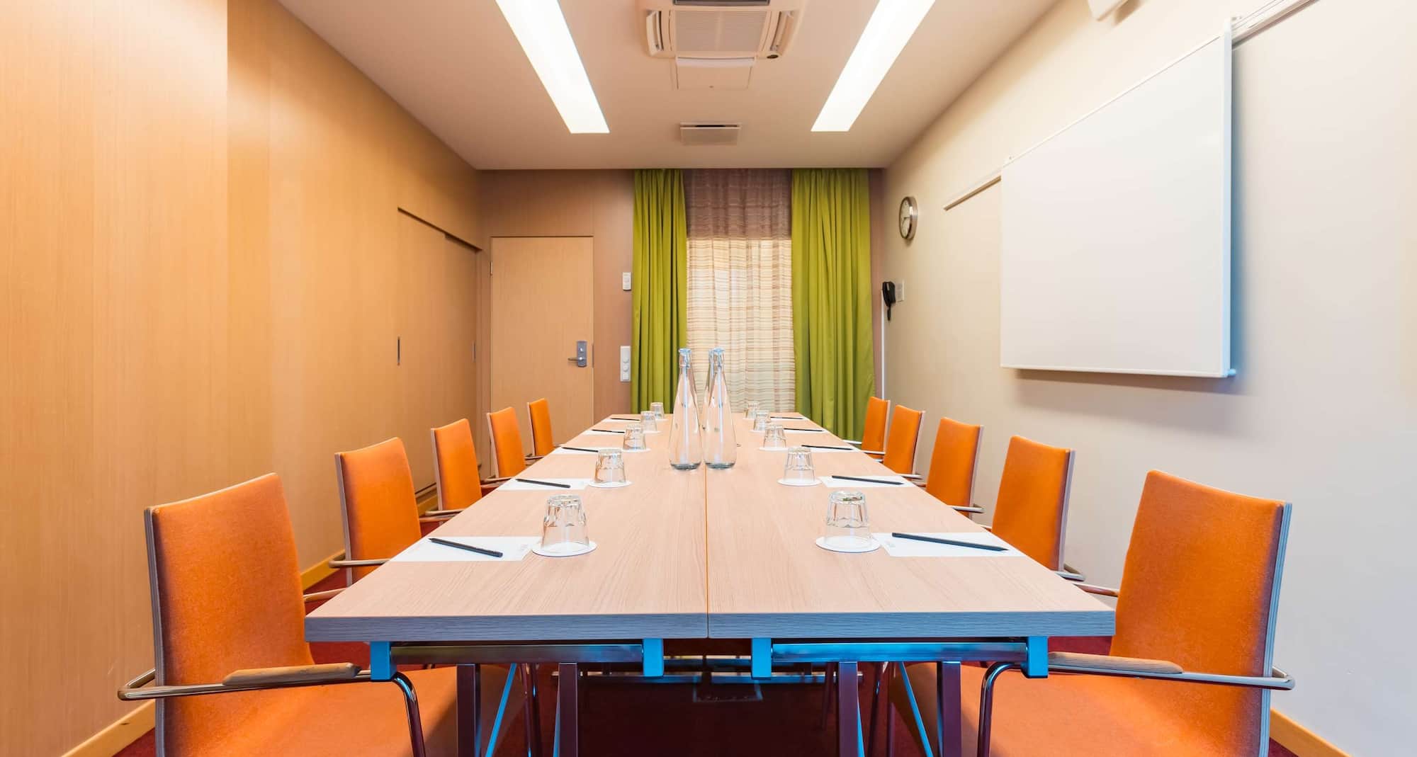 Park Inn by Radisson Pulkovskaya Hotel & Conference Centre St Petersburg - Boardroom