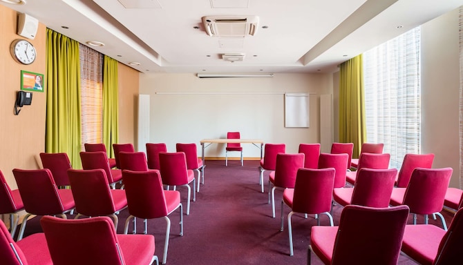 Meeting Room 4