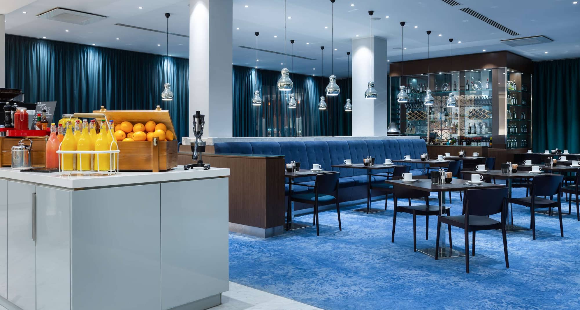 Radisson Blu Hotel, Moscow Sheremetyevo Airport - Breakfast area