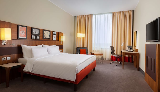 Cosmos Selection Moscow Sheremetyevo Airport Hotel, a member of Radisson Individuals - Premium Room