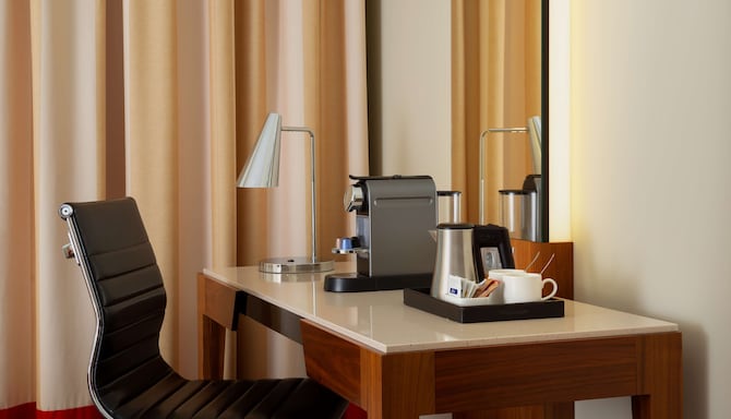 Cosmos Selection Moscow Sheremetyevo Airport Hotel, a member of Radisson Individuals - Tea & coffee facilities