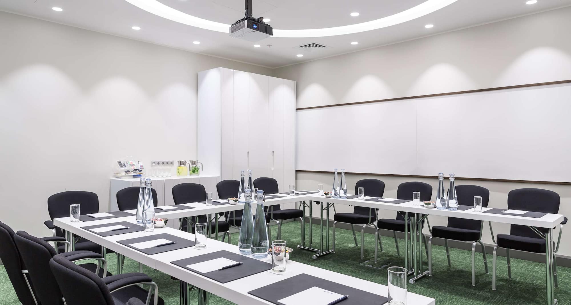 Radisson Blu Hotel, Moscow Sheremetyevo Airport - Meeting Room