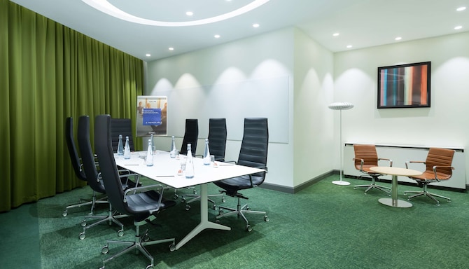 Radisson Blu Hotel, Moscow Sheremetyevo Airport - Meeting room Berlin