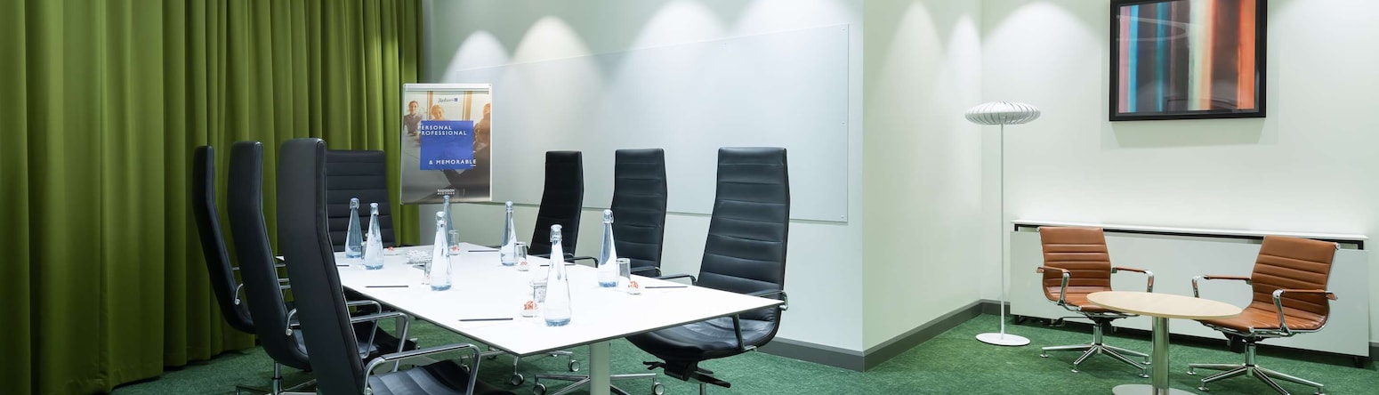 莫斯科谢列梅捷沃机场丽笙酒店 - 柏林会议室