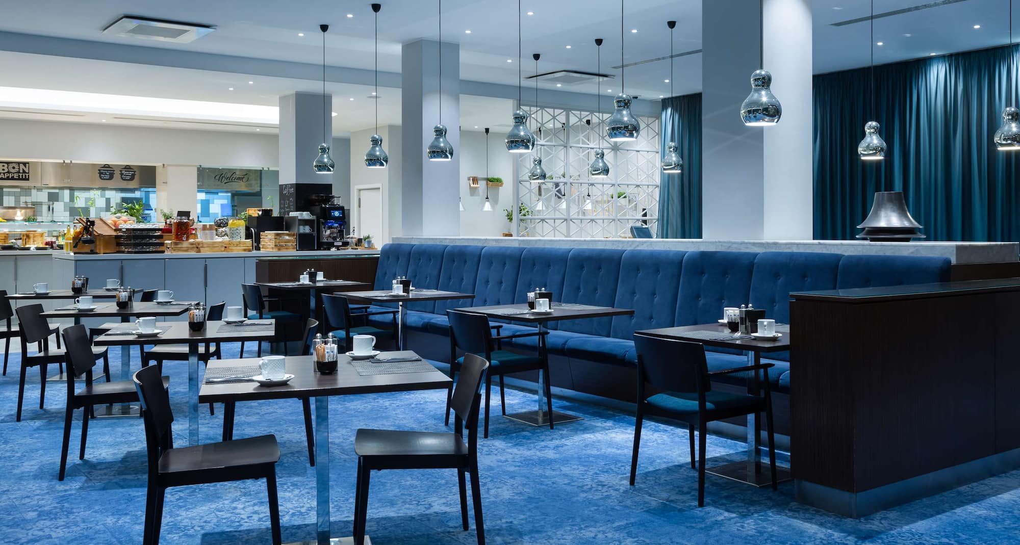 Radisson Blu Hotel, Moscow Sheremetyevo Airport - Stratosphere Restaurant