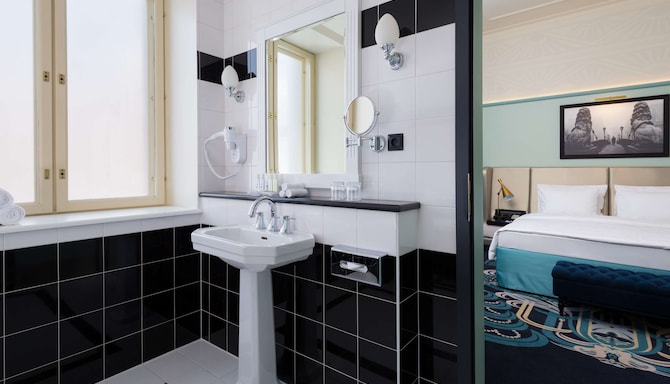 Radisson Royal Hotel, St. Petersburg - Royal Suite, Badezimmer