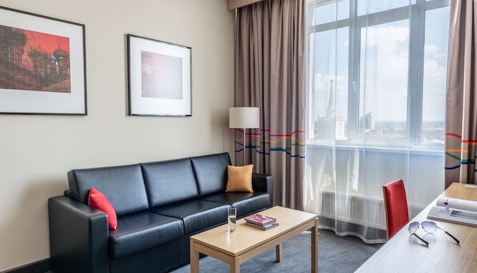 Cosmos Volgograd Hotel, a member of Radisson Individuals - Suite
