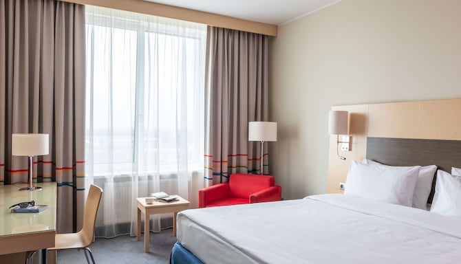 Cosmos Yaroslavl Hotel, a member of Radisson Individuals - Superior, Standard & Accessible Room