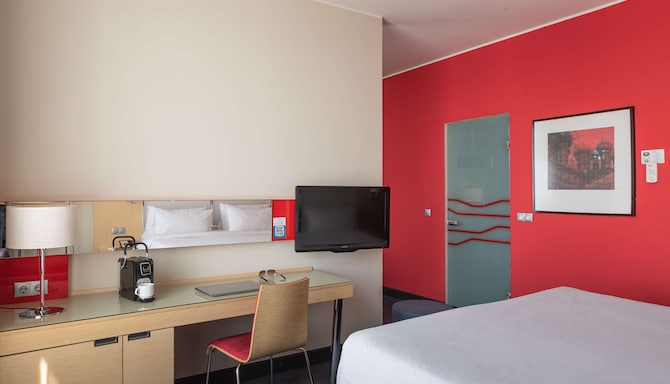 Cosmos Yaroslavl Hotel, a member of Radisson Individuals - Suite