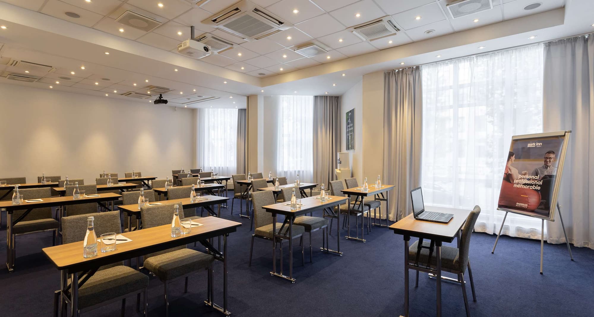Park Inn by Radisson, Ekaterinburg - Sonata 1+2 classroom set up