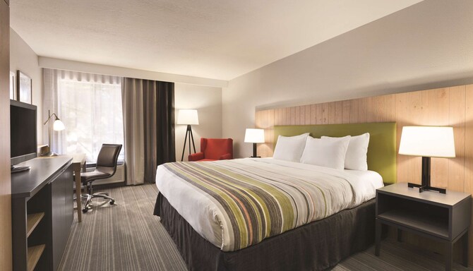 Country Inn and Suites Brand - King Bed - Gen 4