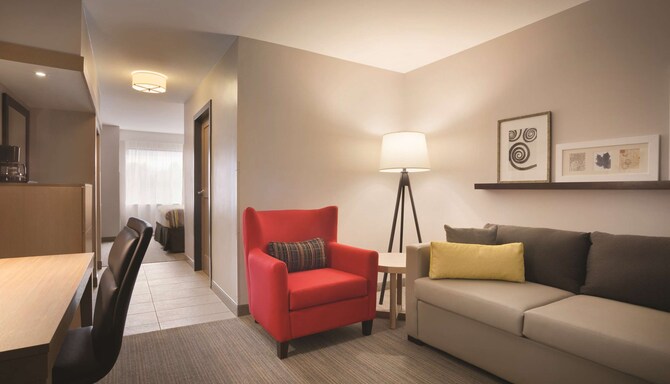 Country Inn and Suites Brand - Suite - Gen 4