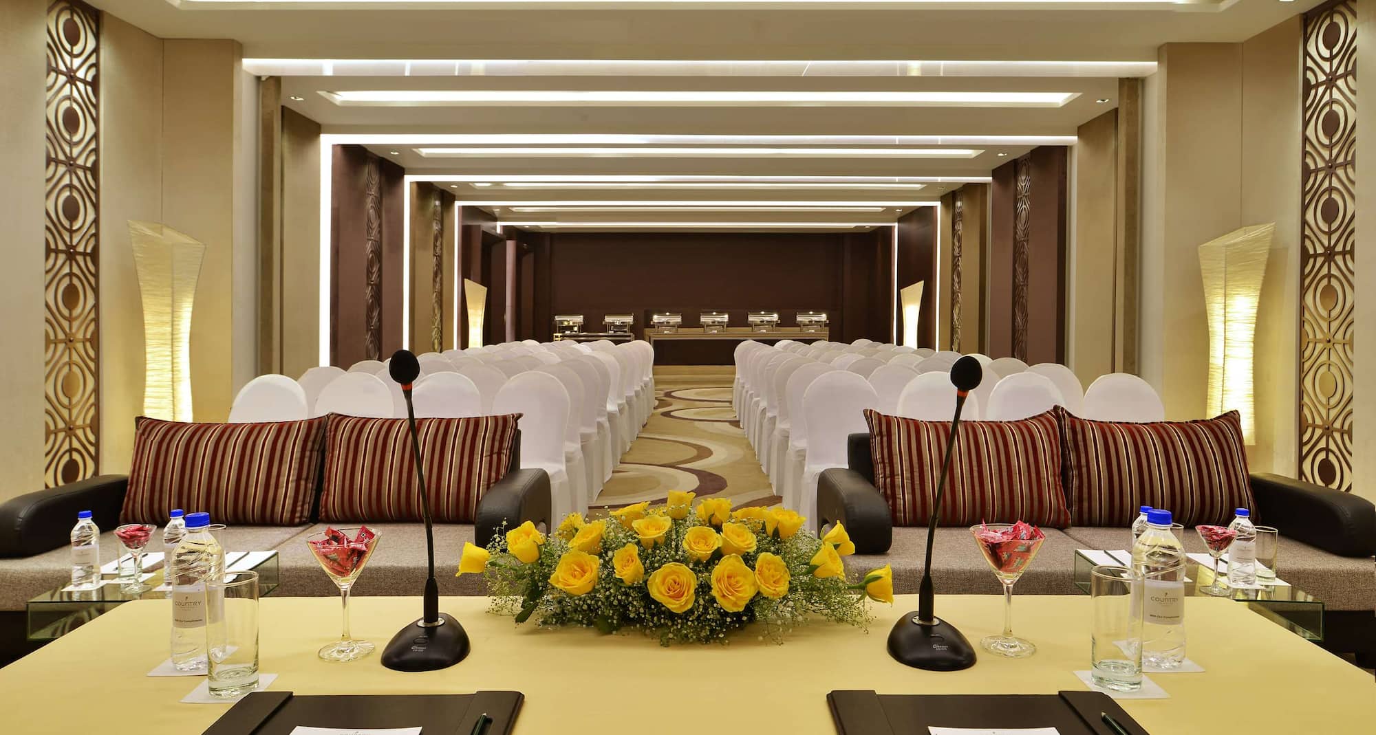 Country Inn and Suites by Radisson, Bengaluru Hebbal Road - Senate Banquet Hall (Theatre Setup)