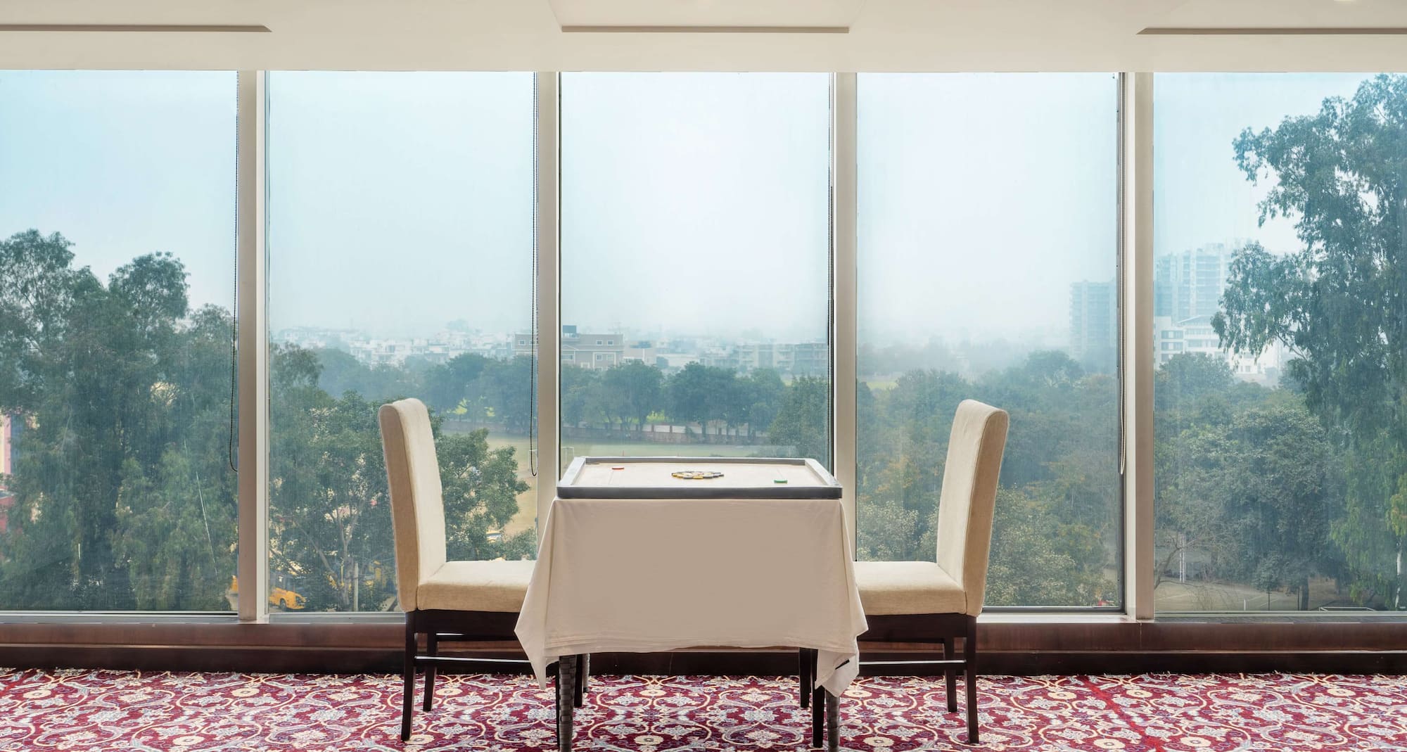 Country Inn & Suites by Radisson, Bhiwadi - Carrom Game