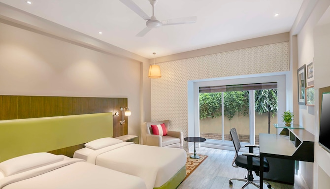 Country Inn & Suites by Radisson, Jammu - Superior Room with twin beds