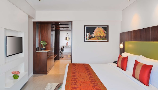 Country Inn & Suites by Radisson, Manipal - Junior Suite