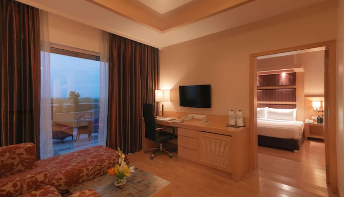 Country Inn & Suites by Radisson, Mysore - Junior Suite