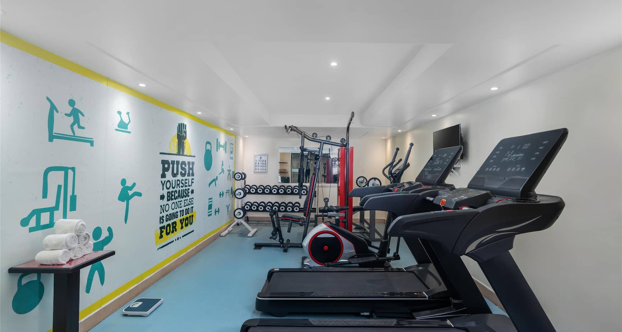 Country Inn and Suites by Radisson, Navi Mumbai - Gym