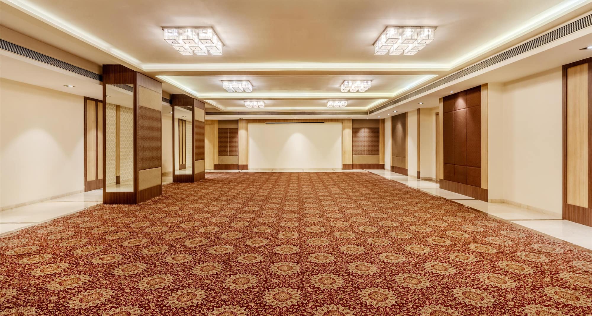 Country Inn and Suites by Radisson, Navi Mumbai - Grande Banquet