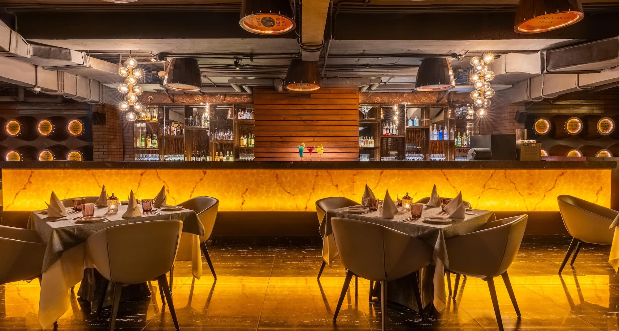 Country Inn and Suites By Radisson, Sahibabad - Bar