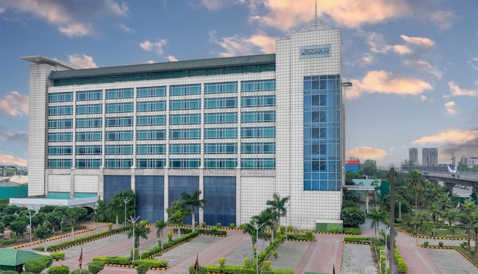 Country Inn and Suites By Radisson, Sahibabad - Facade