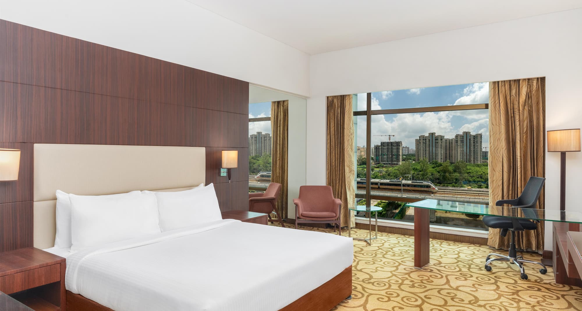 Country Inn & Suites By Radisson, Sahibabad - Superior Bedroom