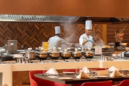 Country Inn and Suites By Radisson, Sahibabad - Live Buffet