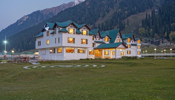 Country Inn & Suites by Radisson, Sonamarg - Exterior