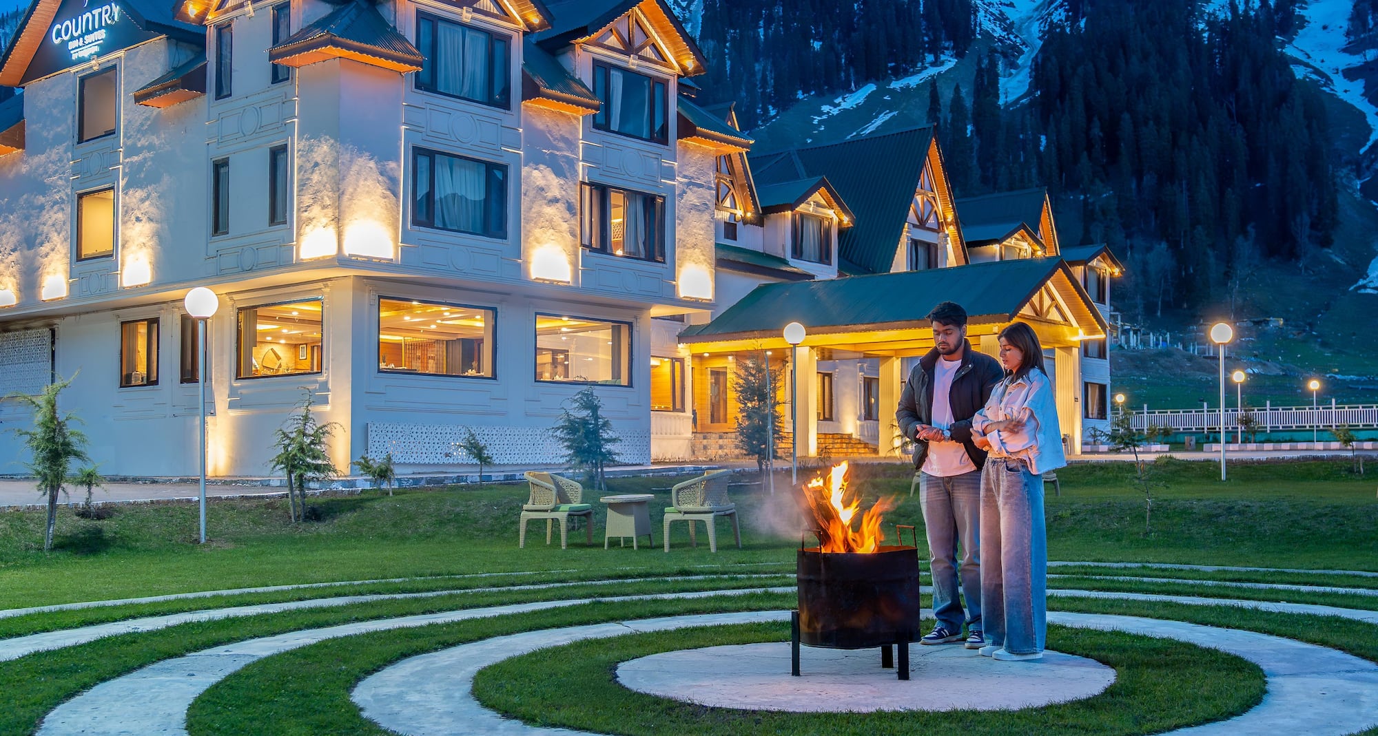 Country Inn & Suites by Radisson, Sonamarg - Facade