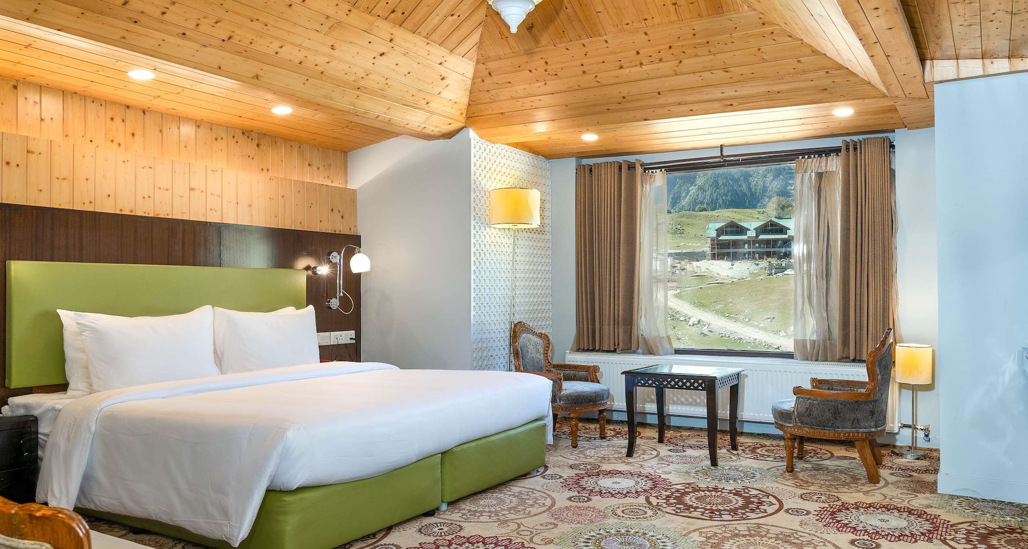Country Inn & Suites by Radisson, Sonamarg - Guest room