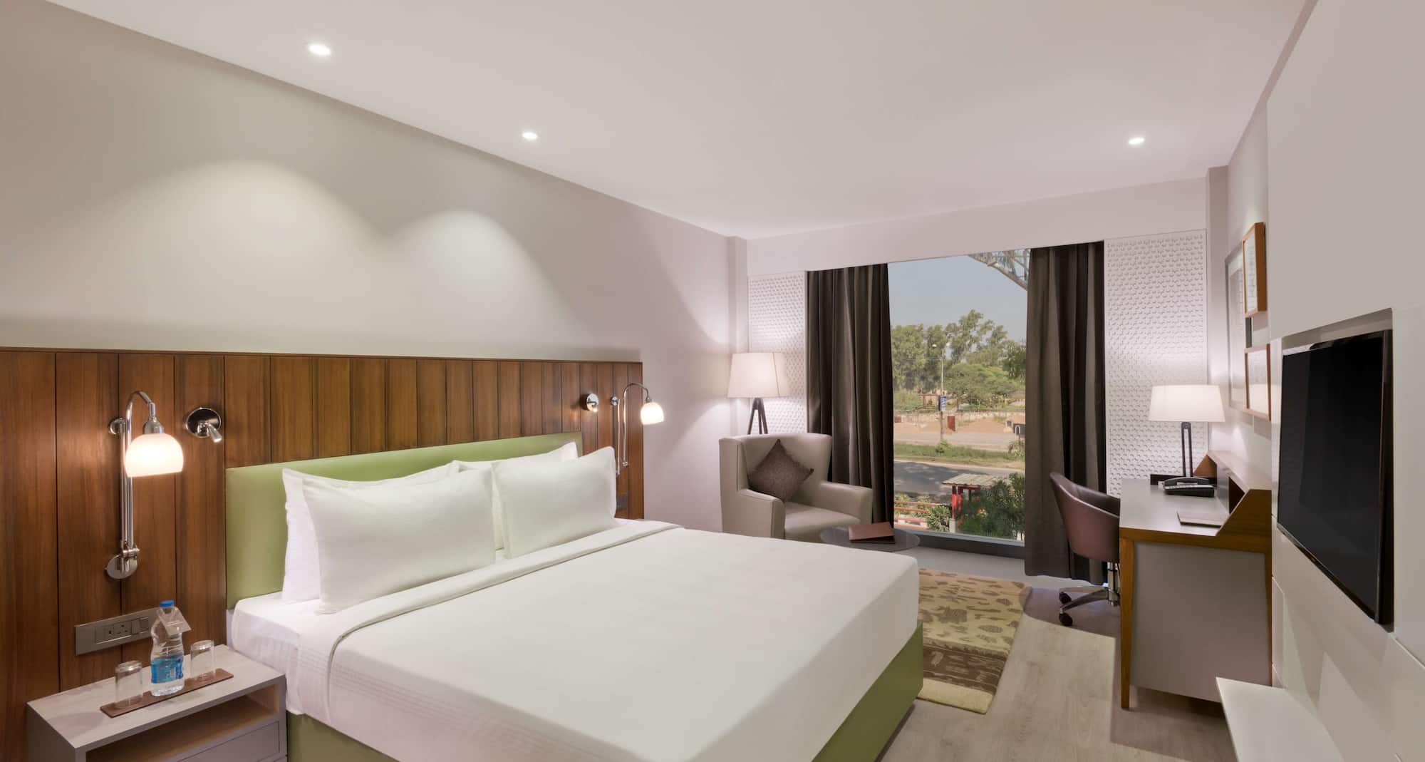 Country Inn & Suites by Radisson Zirakpur - Superior Room