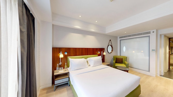 Country Inn & Suites by Radisson, Zirakpur - Deluxe room