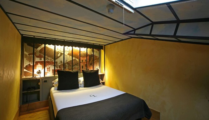 Cour des Loges Lyon, A Radisson Collection Hotel - Duplex Room