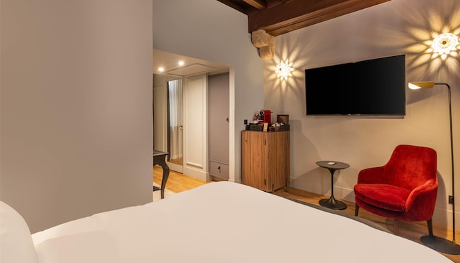 Cour des Loges Lyon, A Radisson Collection Hotel