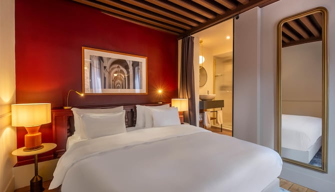 Cour des Loges Lyon, A Radisson Collection Hotel