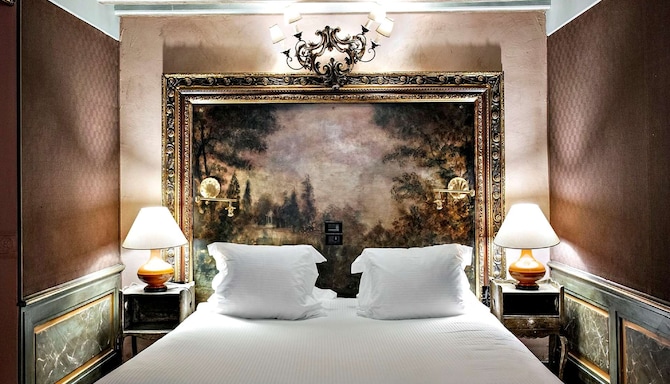 Cour des Loges Lyon, A Radisson Collection Hotel - Room